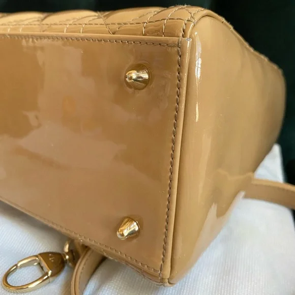 *SOLD* Lady Dior cannage quilted beige patent silver hardware Medium bag - Picture 10 of 16